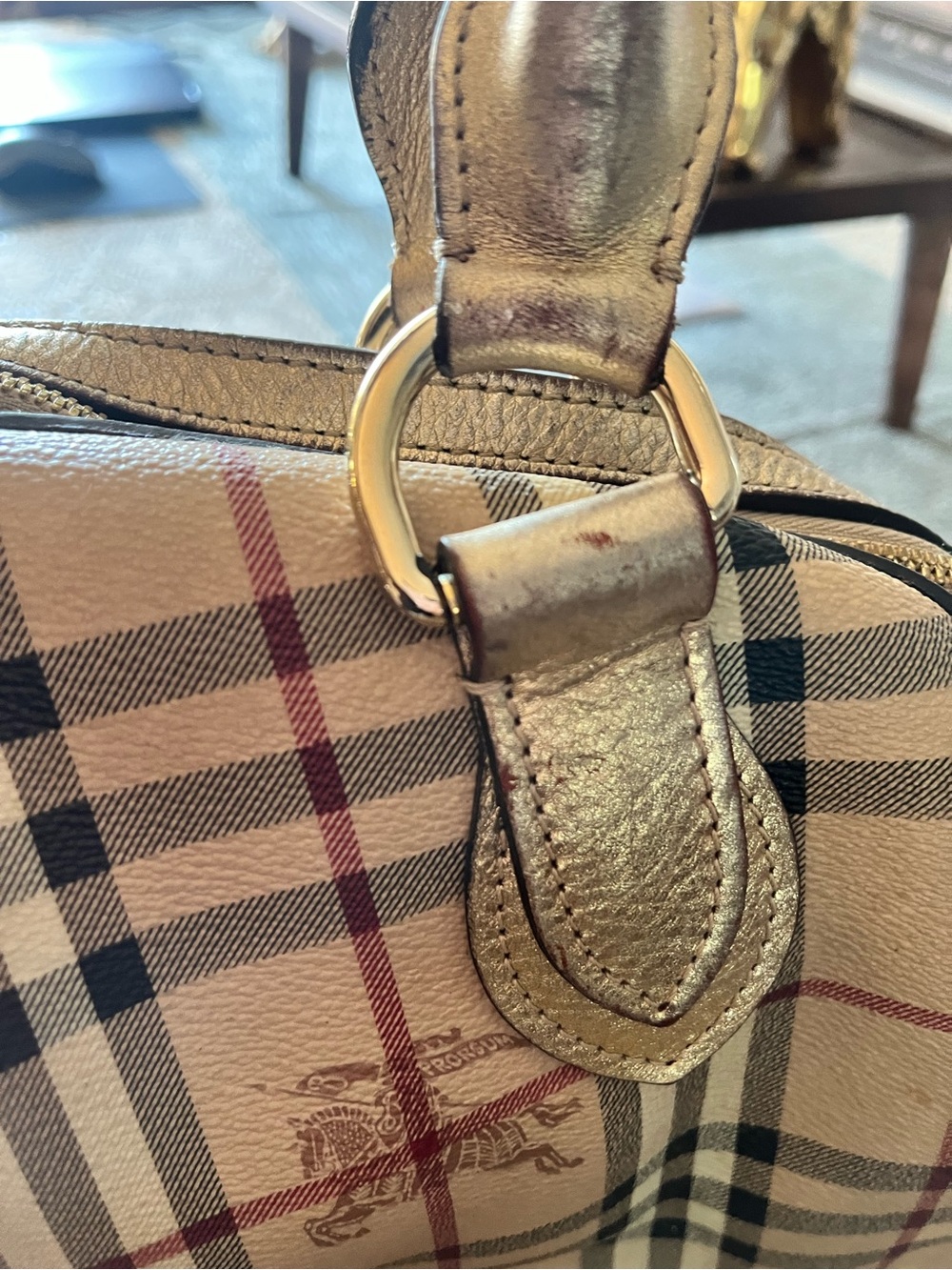 Burberry Purse - Picture 9 of 16